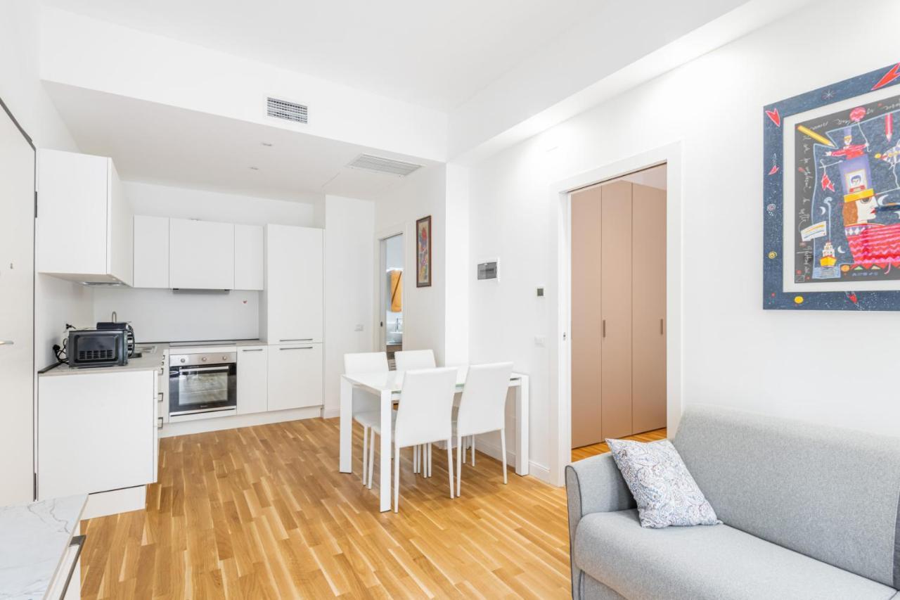 Easylife - Stile E Comfort A Due Passi Da Centrale Milano Exteriör bild