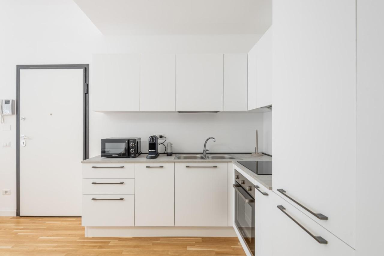 Easylife - Stile E Comfort A Due Passi Da Centrale Milano Exteriör bild